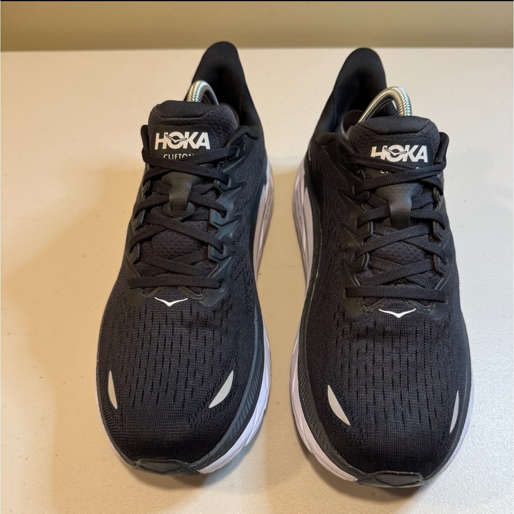 Hoka One‎ One Black Clifton 8 Running Sneakers Shoes 1119394 BWHT Women's 10.5B